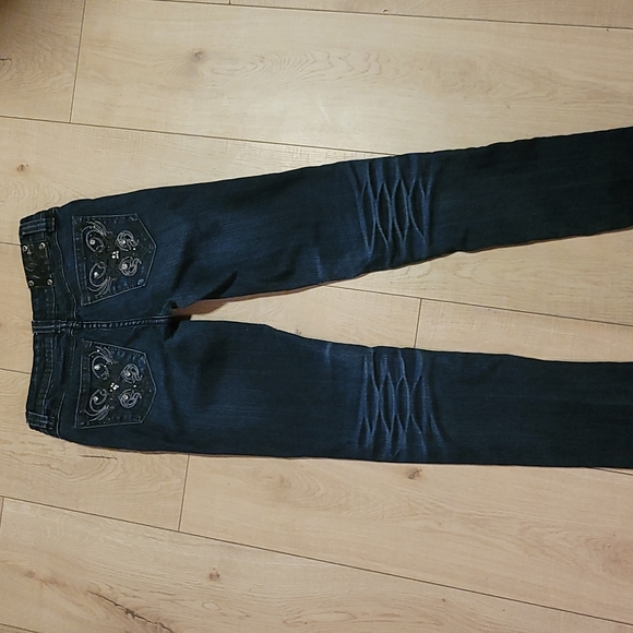Urban Heritage Jeans size 3, dark blue with wear accents. - Picture 3 of 4